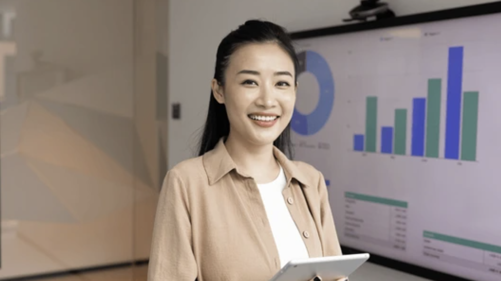 Responsible for the technical implementation of price programs for the Celebrity brand. 